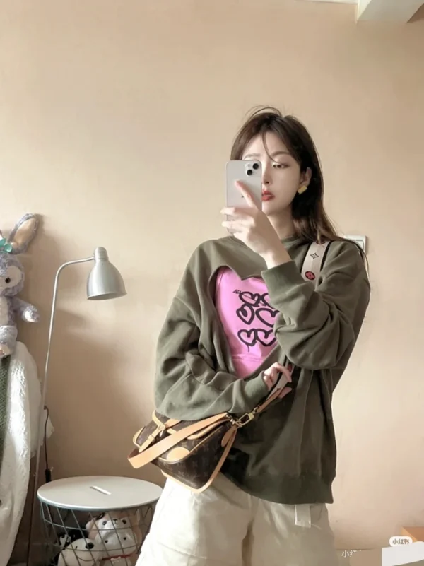 LV Diane Monogram 寬肩帶 Diane 法棍包-M45985：圖片 3