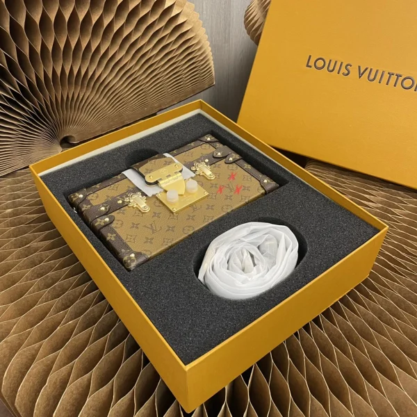 LV Petite Malle Monogram Reverse 包包-M45960：圖片 26