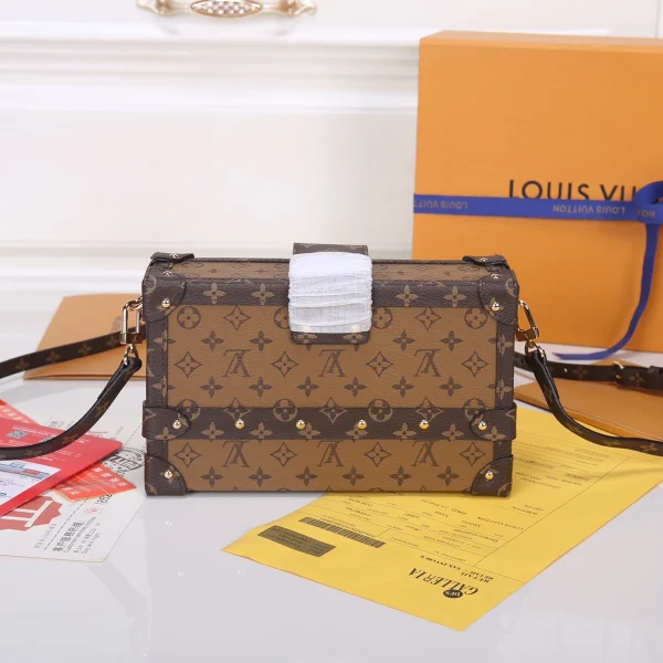 LV Petite Malle Monogram Reverse 包包-M45960：圖片 14