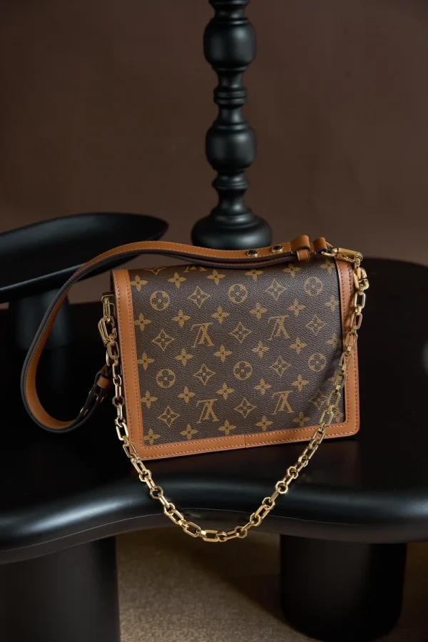 LV Dauphine MM Monogram 鏈條包包-M45958：圖片 4
