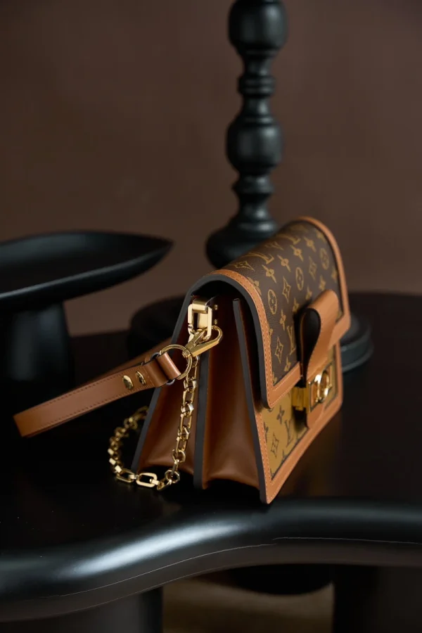 LV Dauphine MM Monogram 鏈條包包-M45958：圖片 8