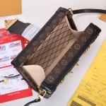 LV Petite Malle 鏈條 小箱子包 斜揹包-M45943：圖片 10