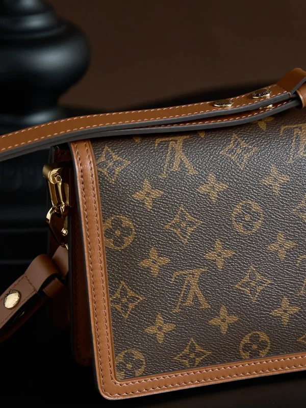 LV Mini Dauphine 斜揹包-M45959：圖片 10