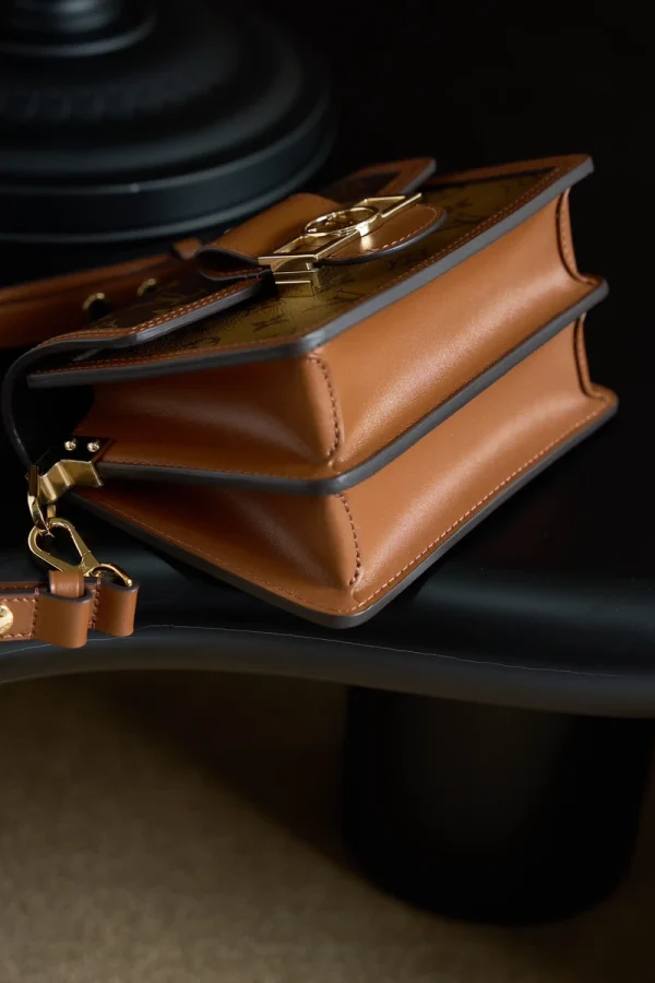 LV Mini Dauphine 斜揹包-M45959：圖片 4