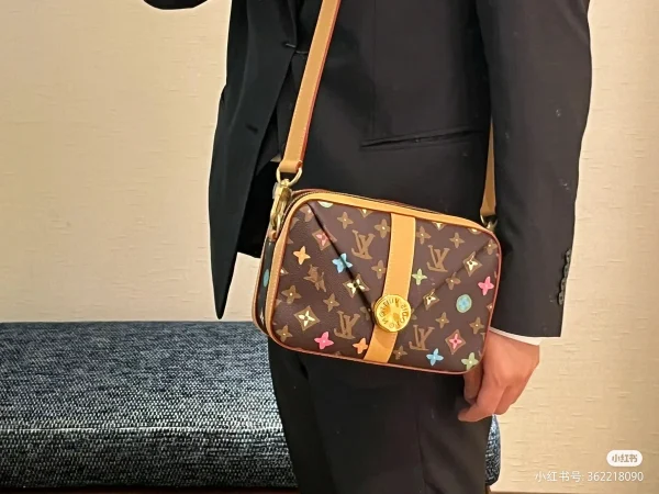 LV Envelope 郵差包-M24820：圖片 5