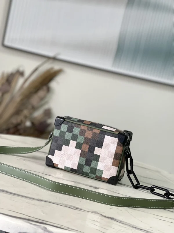 LV Mini Soft Trunk Damoflage  男生 盒子包-M24581：圖片 3