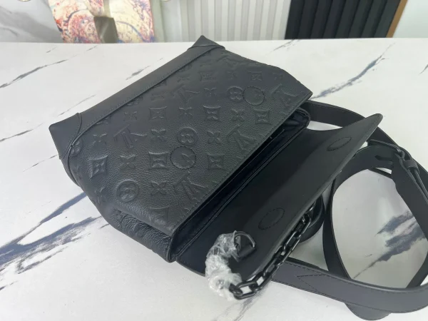 LV Steamer PM Taurillon Monogram 郵差包 斜揹包-M24436：圖片 12