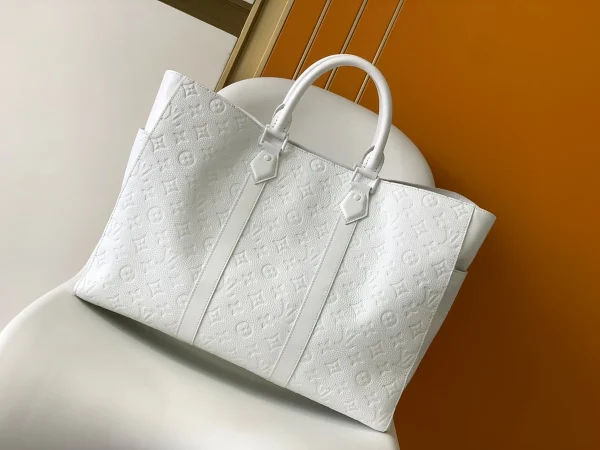 LV SacPlat 24H Taurillon Monogram 托特包包-M24383：圖片 4