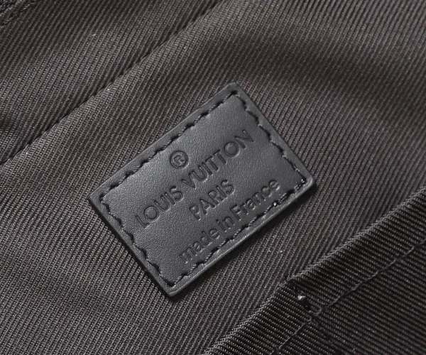 LV Pilot 斜挎 手提 公事包-M23778：圖片 10