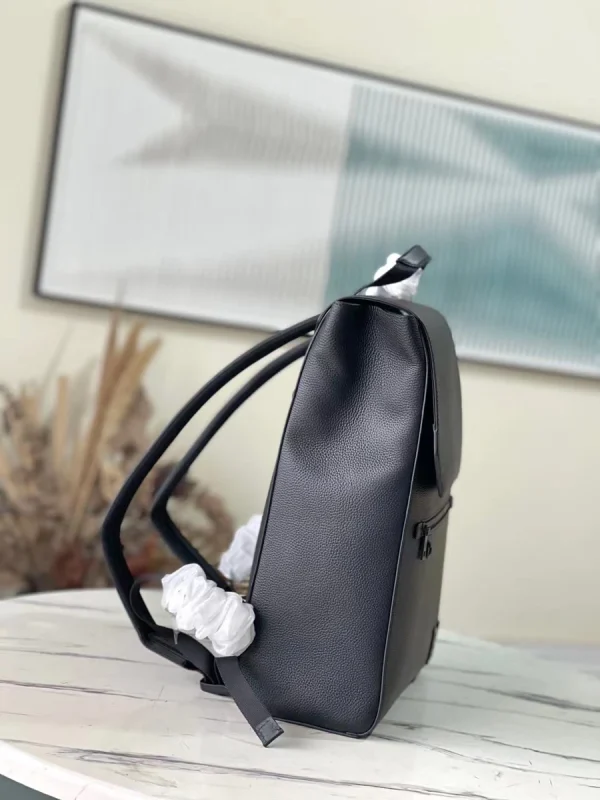 LV Flap 黑色 雙肩旅行背包 背包-M21367：圖片 3