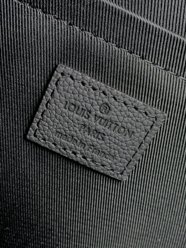 LV Hobo Hamac Monogram Shadow包包-M12850：圖片 7