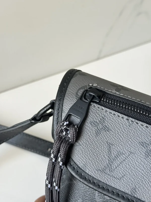 LV Pulse 可穿戴式郵差包-M12806：圖片 10
