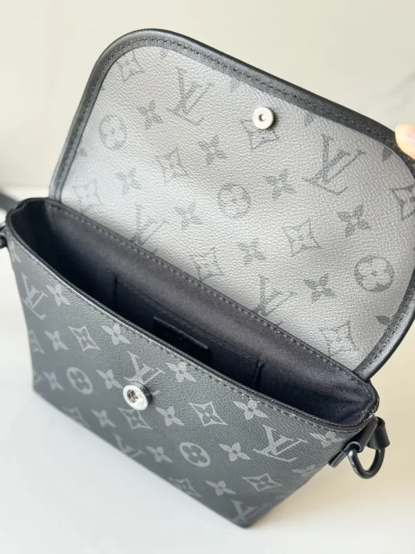 LV Pulse 可穿戴式郵差包-M12806：圖片 11