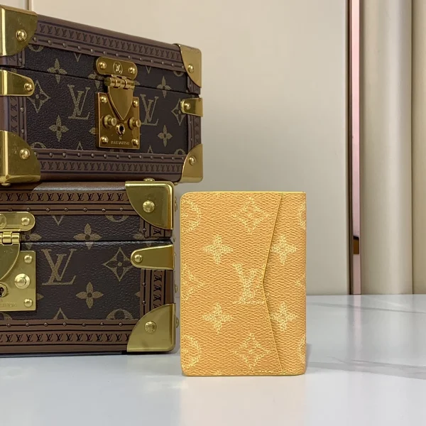 LV 袋裝萬用錢包-M12659：圖片 2