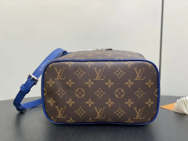 LV Nice BB Monogram 手提化妝袋-M12668：圖片 6