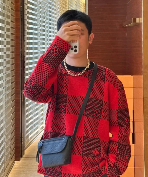 LV Pulse Monogram Shadow 可穿戴式郵差包-M12636：圖片 4