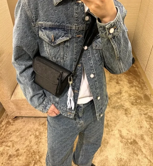 LV Pulse Monogram Shadow 可穿戴式郵差包-M12636：圖片 5