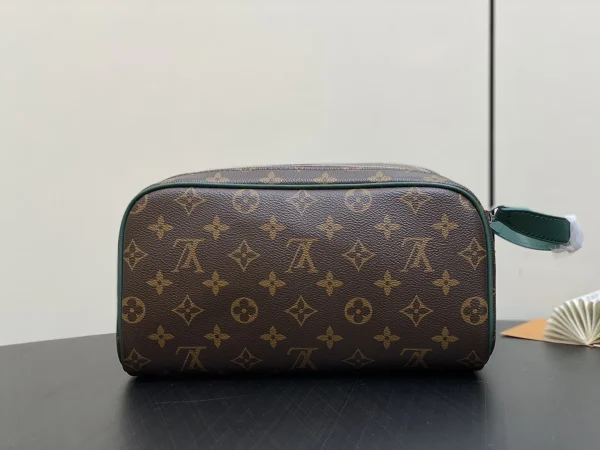 LV Dopp Kit Monogram  化妝收納包-M12639：圖片 2