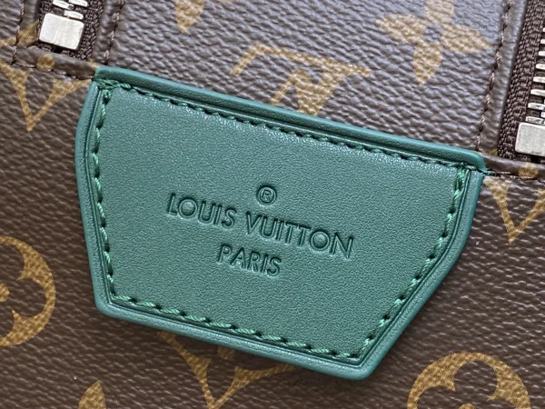 LV Dopp Kit Monogram  化妝收納包-M12639：圖片 5
