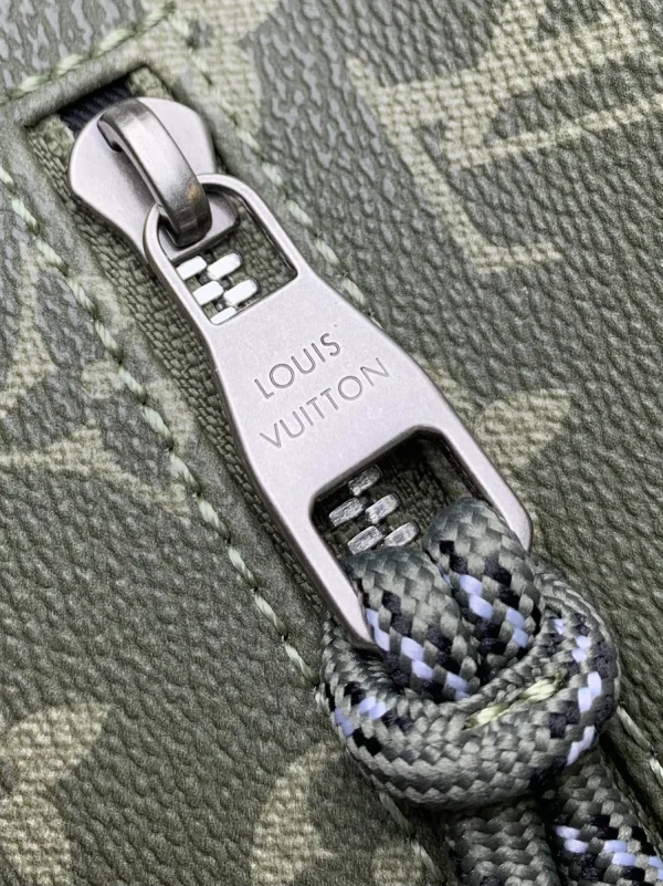 LV Pulse Monogram 郵差包-M12625：圖片 9