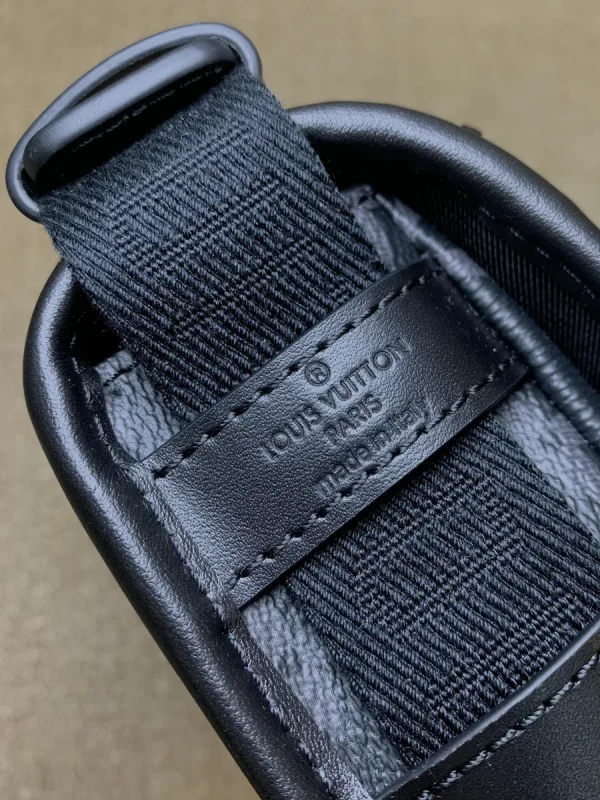 LV Bosphore 可穿戴式 郵差包-M12599：圖片 12