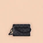 LV Mini Soft Trunk 男士黑色印花軟盒子 郵差包 男生包包-M44735