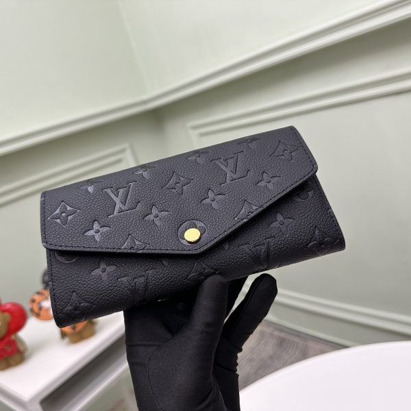 LV Sarah Monogram 卡扣長款錢包-M82257：圖片 5