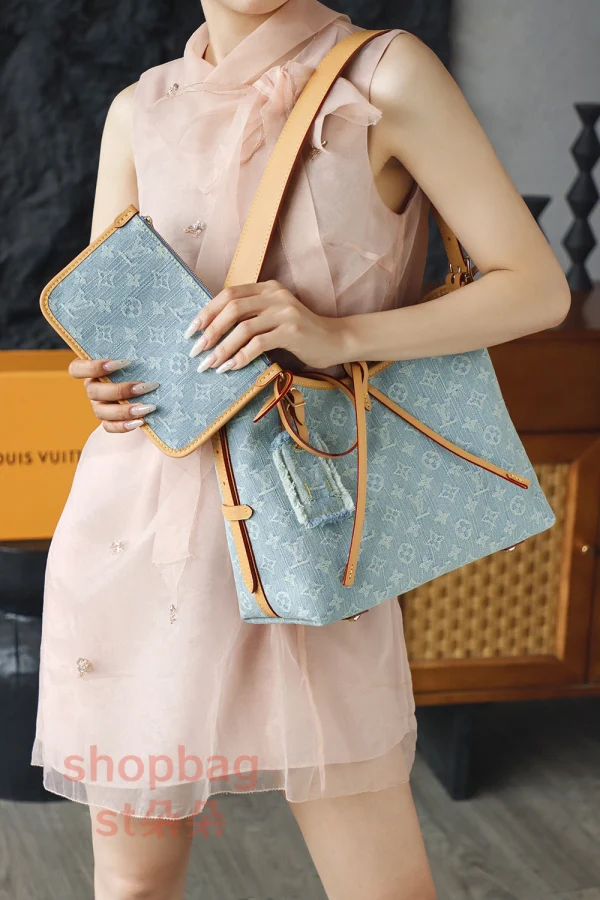 高仿包包 LV CarryAll PM Monogram Denim 妈咪包-M11462：圖片 20