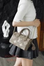 高仿包包 LV Speedy Bandoulière 20 Monogram 壓花EPI皮革 斜揹包-M46575：圖片 25