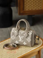 高仿包包 LV Speedy Bandoulière 20 Monogram 壓花EPI皮革 斜揹包-M46575：圖片 4