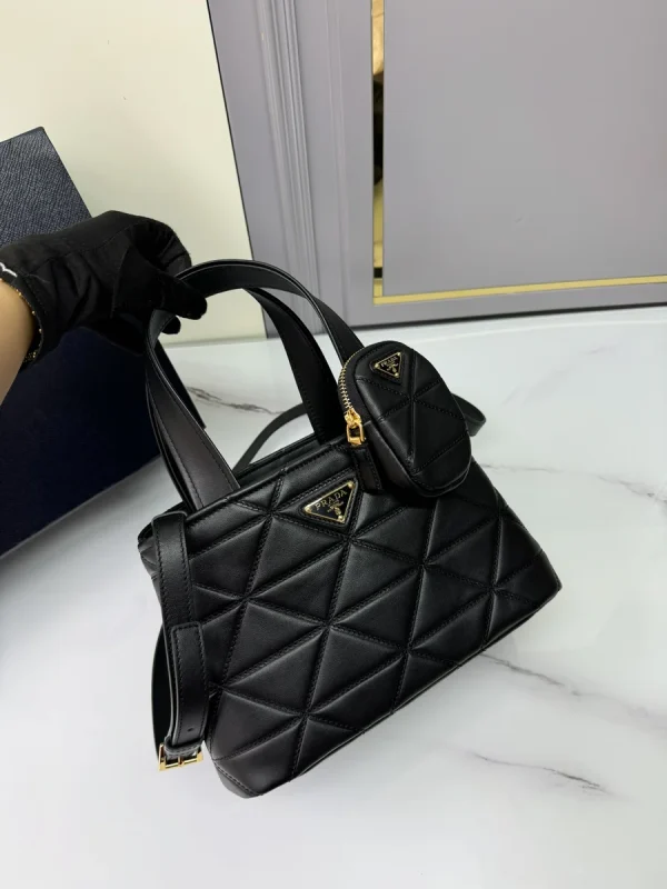 Prada Symbole 1BG548 小號黑色皮革托特包：圖片 5