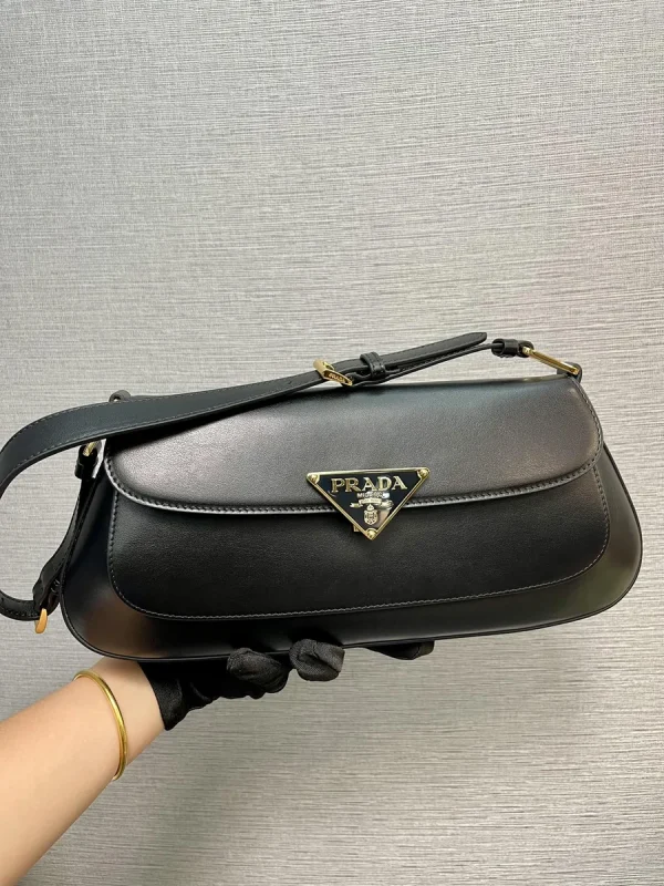 Prada Modern 1BD344 小號黑色皮革肩背包：圖片 9
