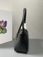 Prada Enamel 1BA444 中號黑色皮革手提包：圖片 4