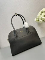 Prada Galleria 1BG538 中號黑色皮革托特包：圖片 5