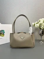 Prada Soft 1BA444 中號白色皮革托特包：圖片 2
