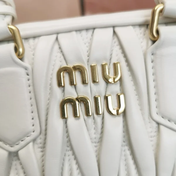 MiuMiu Arcadiematelassé納帕皮革手袋包包-5BB123：圖片 6
