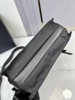 Prada Re-Nylon 1BD255 中號黑色皮革肩背包：圖片 6