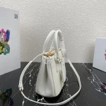 Prada Galleria 1BA906 小號黑色漆皮手提包：圖片 4