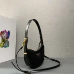 Prada Mini 1BC199 小號黑色皮革單肩包：圖片 4