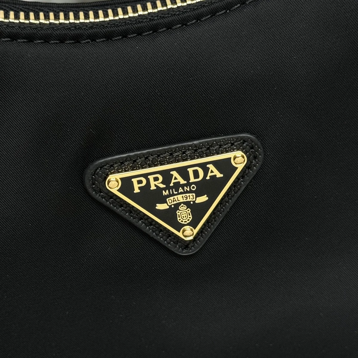Prada Re-Ed 1N204M 小號黑色尼龍單肩包 5 Prada Re-Ed 1N204M 小號黑色尼龍單肩包