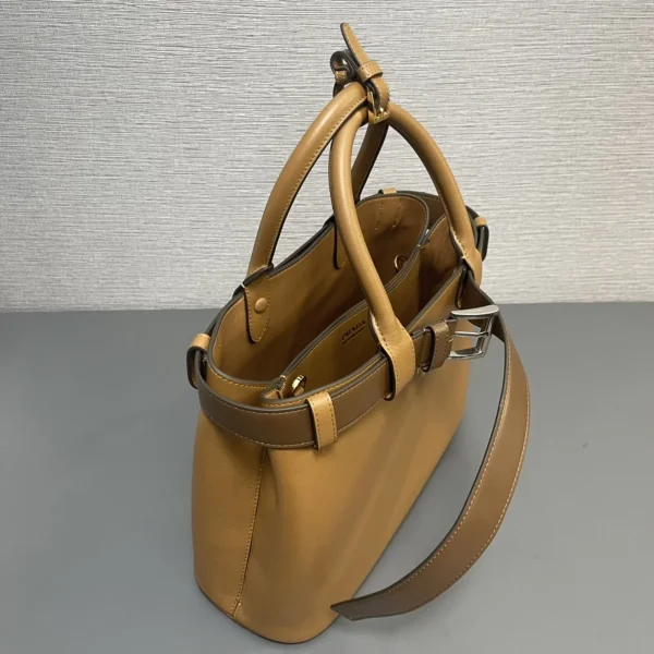 Prada Re-Nylon 1BA434 中號黑色皮革單肩包：圖片 6