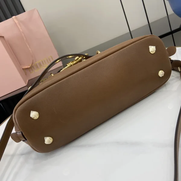 MiuMiu FROMTHERUNWAYAveure納帕皮革手挽手袋包包-5BB169：圖片 8