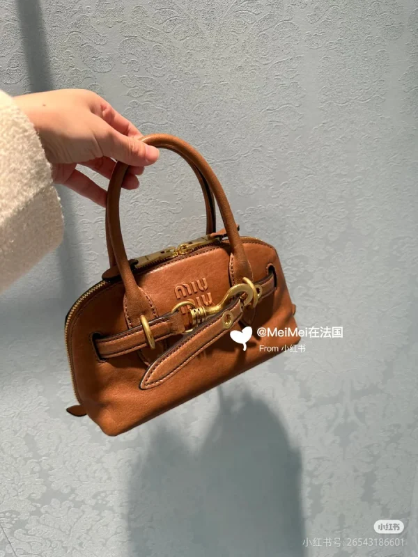MiuMiu Aveuremininappaleatherbag-5BP090：圖片 7