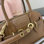MiuMiu FROMTHERUNWAYAveure納帕皮革手挽手袋包包-5BB169：圖片 10