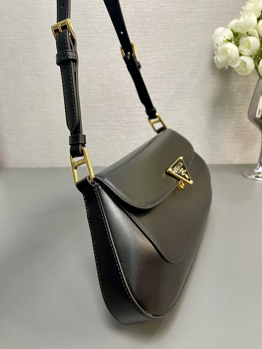 Prada Modern 1BD344 小號黑色皮革肩背包 6 Prada Modern 1BD344 小號黑色皮革肩背包