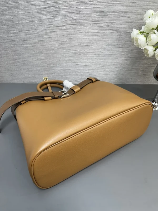 Prada Classic 1BA416 大號白色皮革托特包：圖片 8