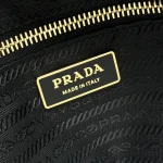 Prada Re-Nylon 1BG529 中號黑色尼龍托特包：圖片 9