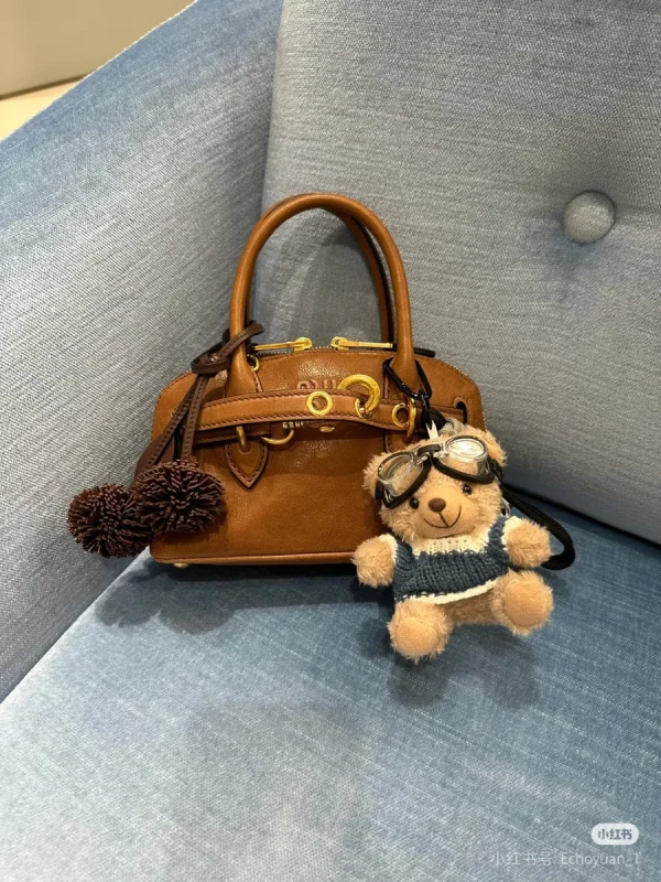 MiuMiu Aveuremininappaleatherbag-5BP090：圖片 8