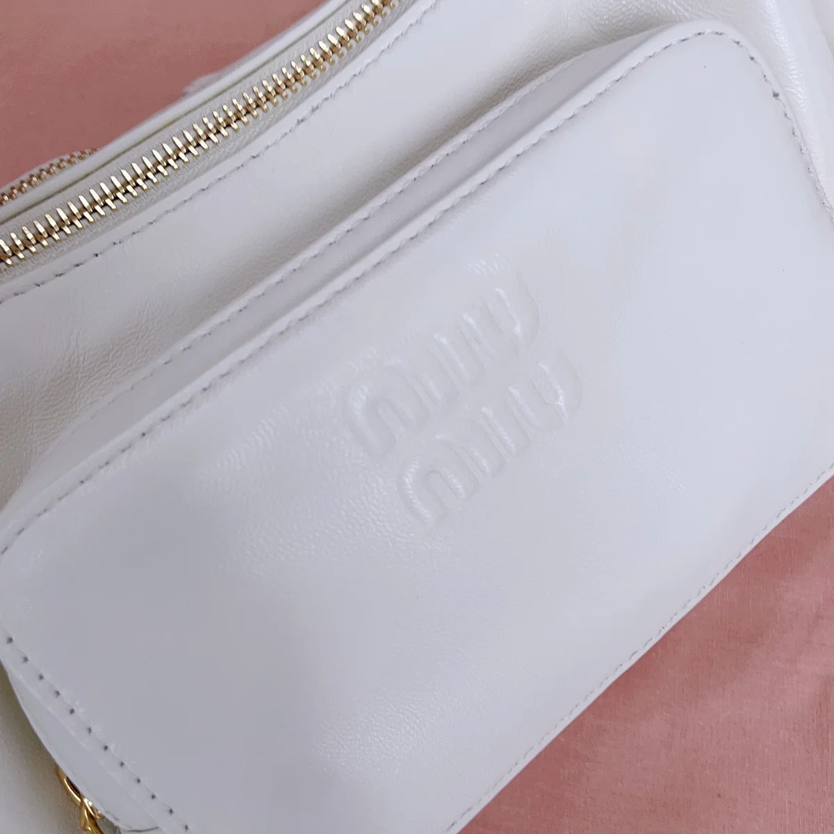 MiuMiu 納帕軟皮Pocket手袋包包-5BC146 16 MiuMiu 納帕軟皮Pocket手袋包包-5BC146