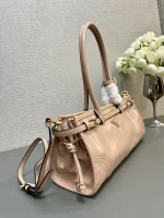 Prada Geometric 1BA426 中號白色皮革托特包：圖片 5